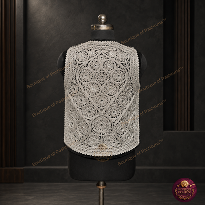 color:Silver