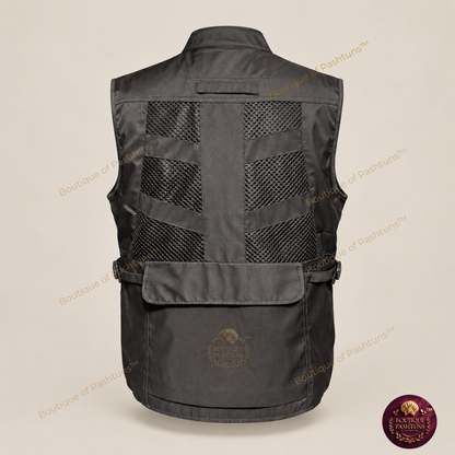 color:black